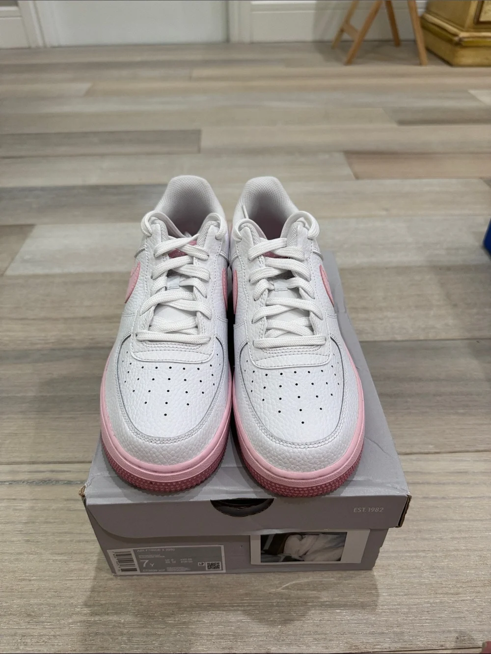 Nike classic kids